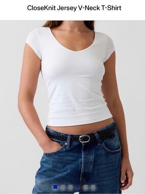 GAP White close knit jersey v-neck t-shirt